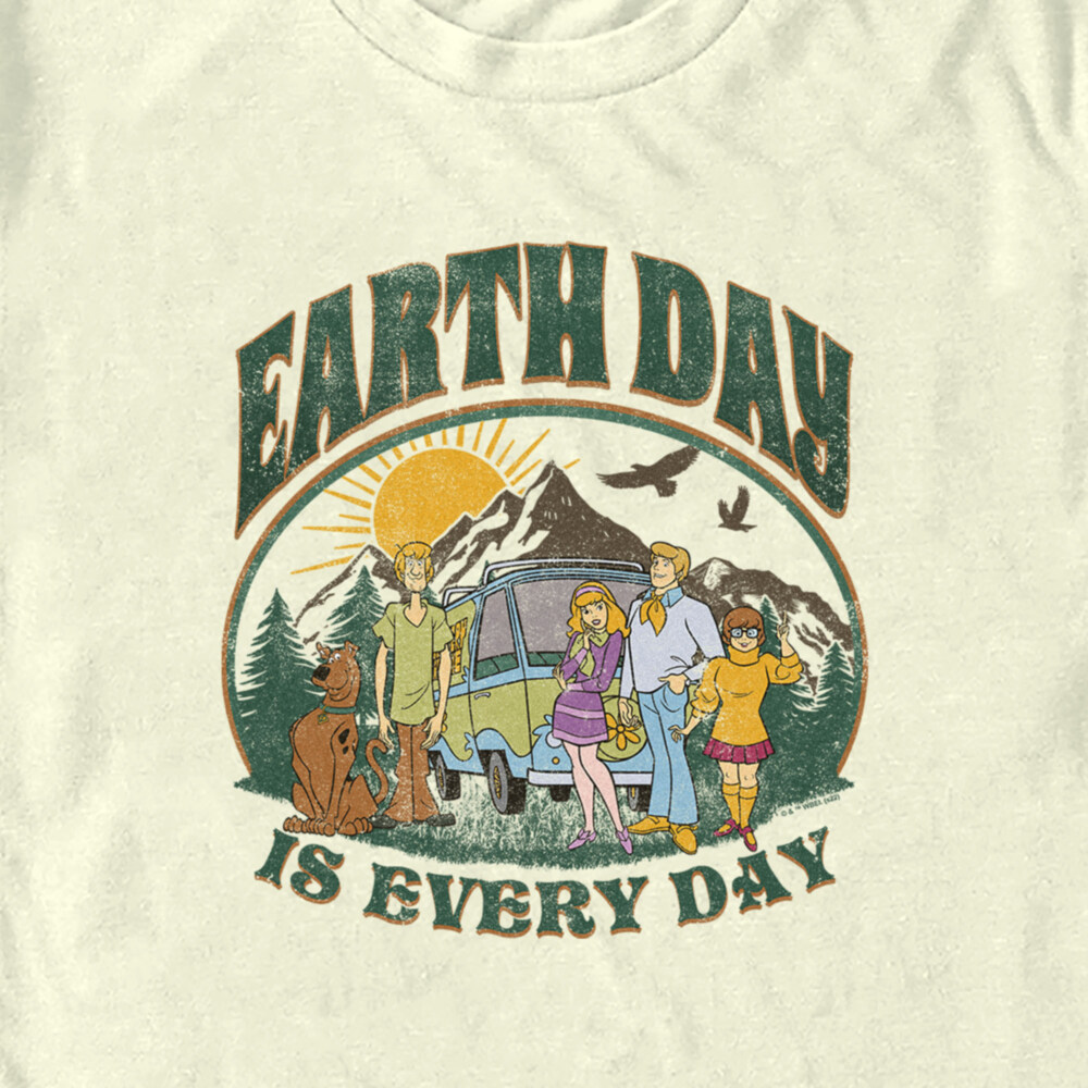 Men's Scooby Doo Every Day Is Earth Day Mystery Gang  Adult T-Shirt