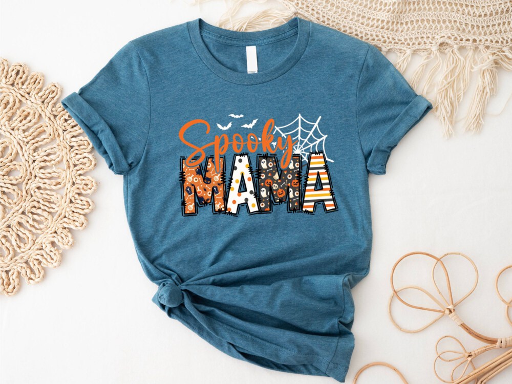 Spooky Mama Shirt, Retro Halloween Shirt For Mother, Halloween Mom Shirt Gift, Halloween Mama Tshirt, Spooky Season, Retro Shirt.