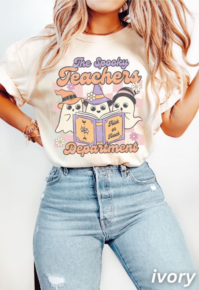 Comfort Colors Teacher Halloween Shirt Halloween Teacher Tee Spooky Teacher T-shirt Ghost Teacher Fall Teacher Shirt Cute Teacher Tee