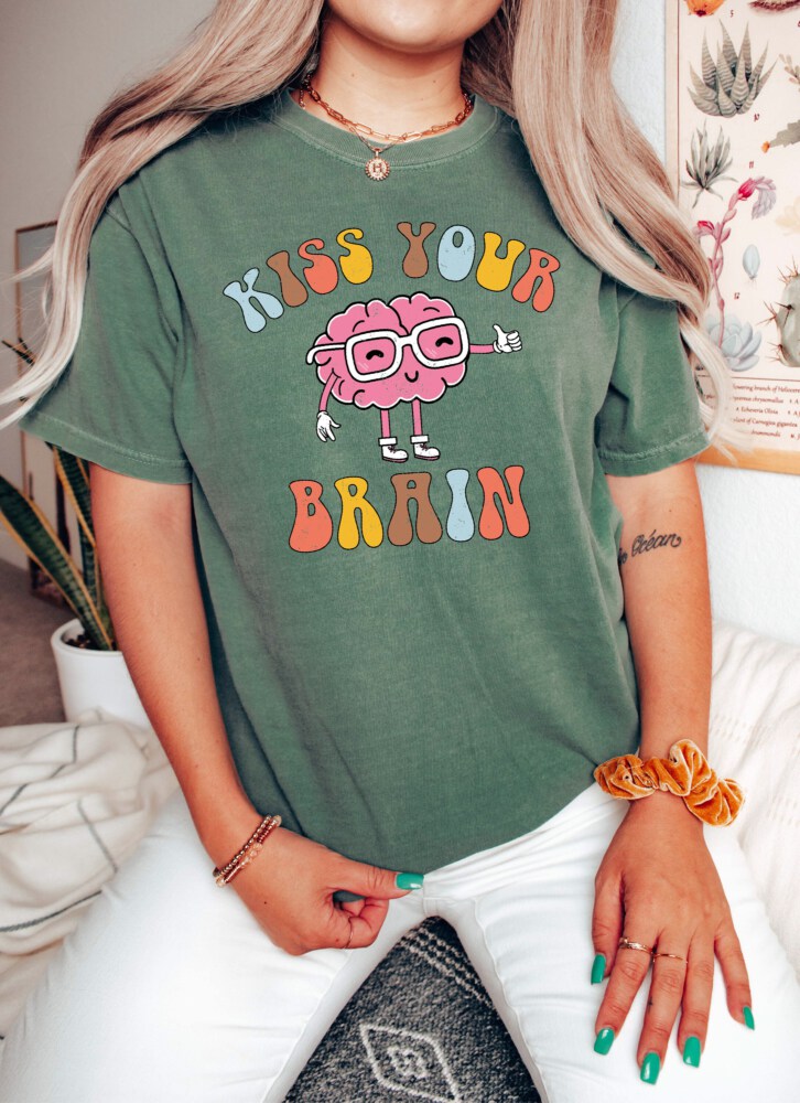 Comfort Colors® Teacher Shirt, Kiss Your Brain Shirt, Teacher Appreciation Gift, Retro Teacher Shirt, New Teacher Gift, Sped Teacher Shirt, Back To School