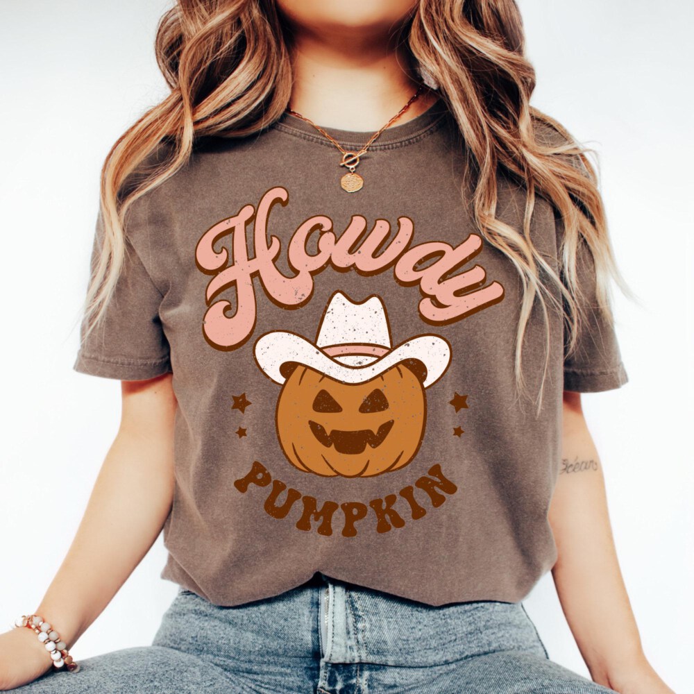 Retro Halloween Shirt, Howdy Pumpkin Western Shirt, Womens Halloween Shirt, Cute Country Howdy Shirt, Pumpkin Shirt, Fall Graphic Tee