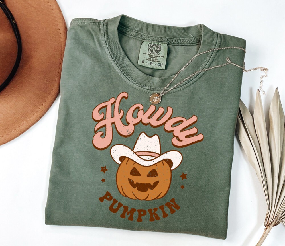 Retro Halloween Shirt, Howdy Pumpkin Western Shirt, Womens Halloween Shirt, Cute Country Howdy Shirt, Pumpkin Shirt, Fall Graphic Tee
