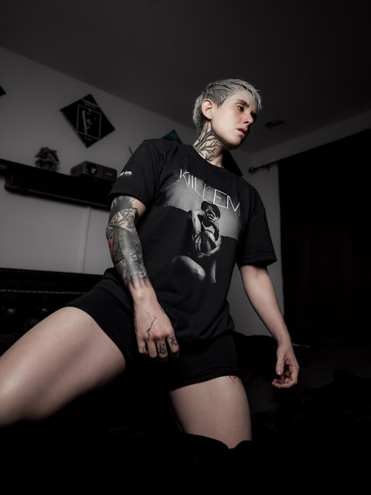 Black&White Unisex T-Shirt - Good Girl