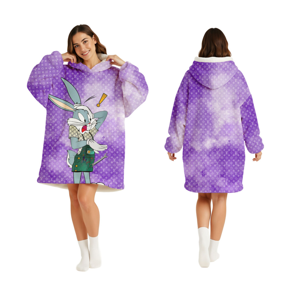 LOUIS VUITTON, Bugs Bunny - Oodie Blanket Hoodie