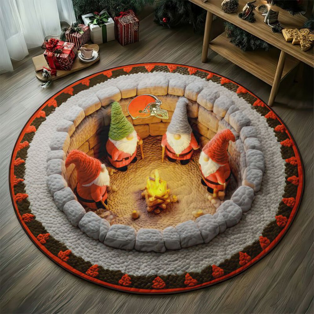 Stocktee Cleveland Browns Gnomes Gathering Christmas Limited Edition Winter Season Round Quilted Floor Mat NEW159104