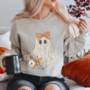 Halloween Lace Ghost Sweatshirt Ghost Bow Crewneck Coquette Halloween Sweater Spooky Fall Floral Long Sleeved Sweatshirt Cute Ghost Lovers