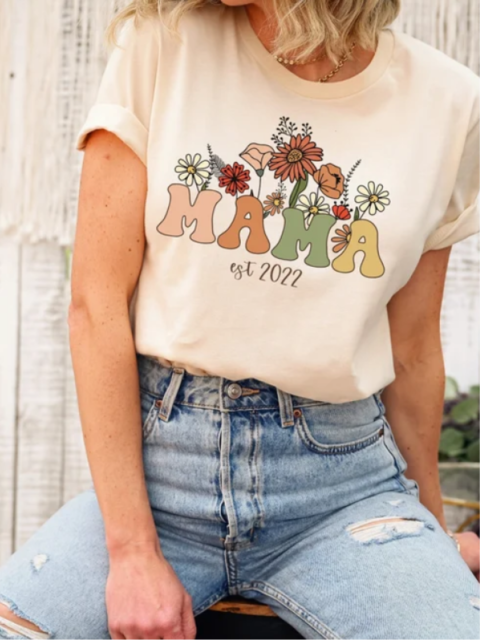 Mama EST 2023 Sweatshirt