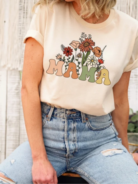 Mama EST 2023 Sweatshirt