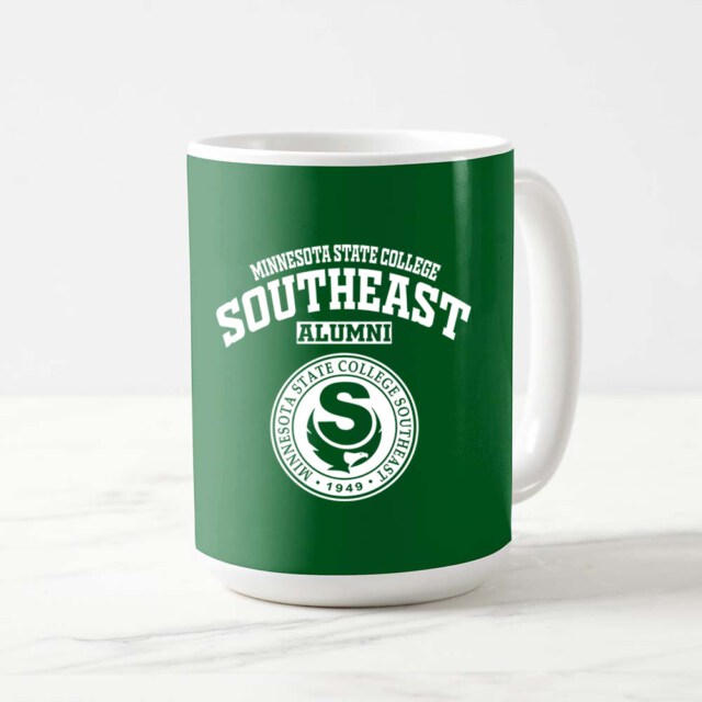 Minnesota State College Southeast MN LG Alumni Mug