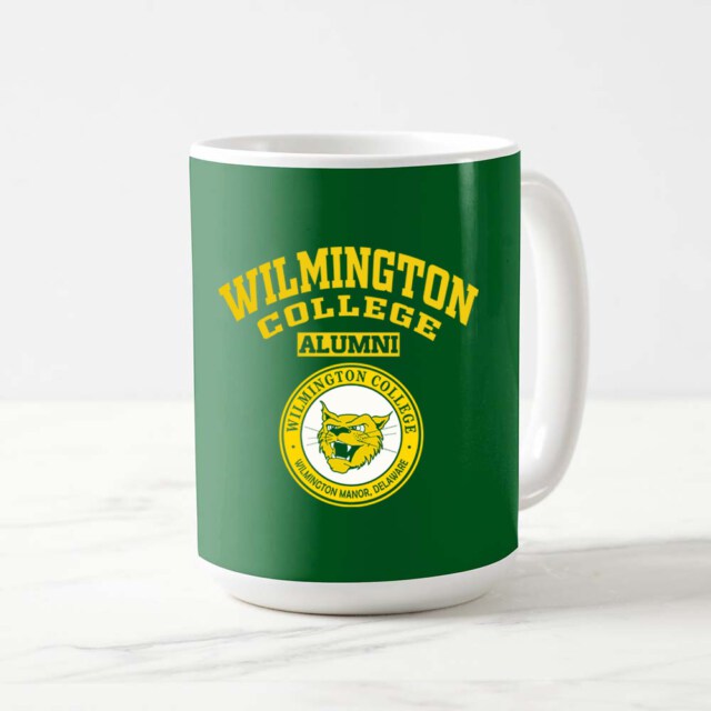 Wilmington College DE LG Alumni Mug