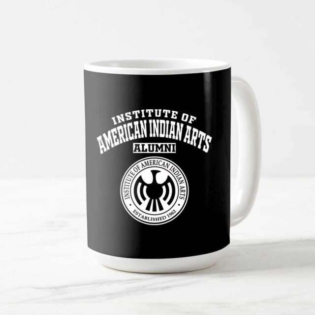 Institute of American Indian Arts NM LG Alumni Mug