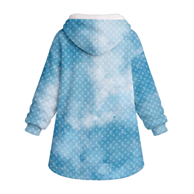 LOUIS VUITTON, Bugs Bunny - Oodie Blanket Hoodie