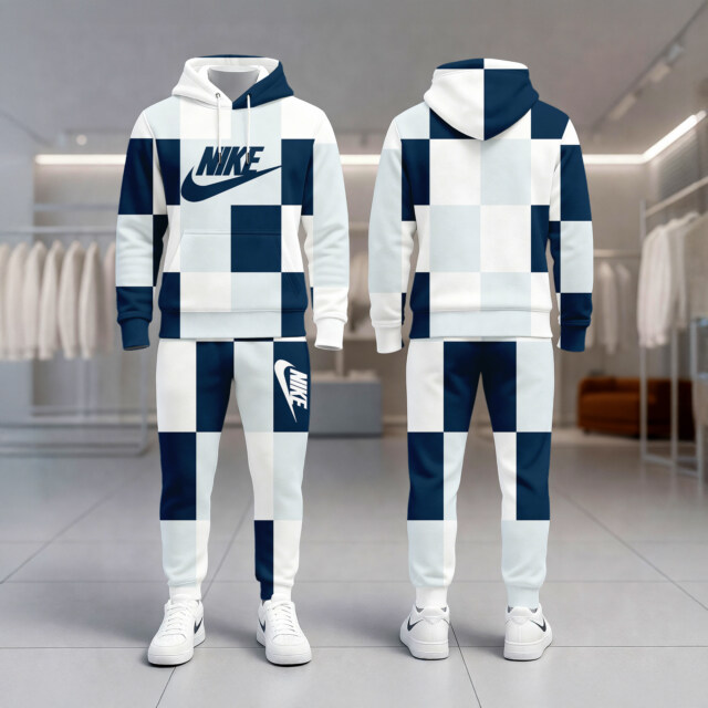 Nike - Hoodie & Joggers Set