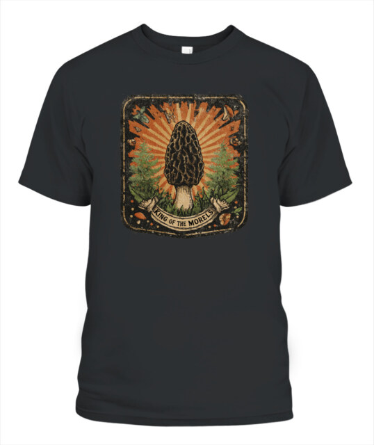 King of the Morels Shirt – Vintage Retro Morel Mushroom Hunting Patch Tee