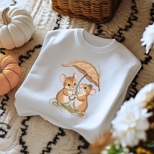 Autumn Mouse Sweatshirt – Leaf Umbrella Cottagecore
