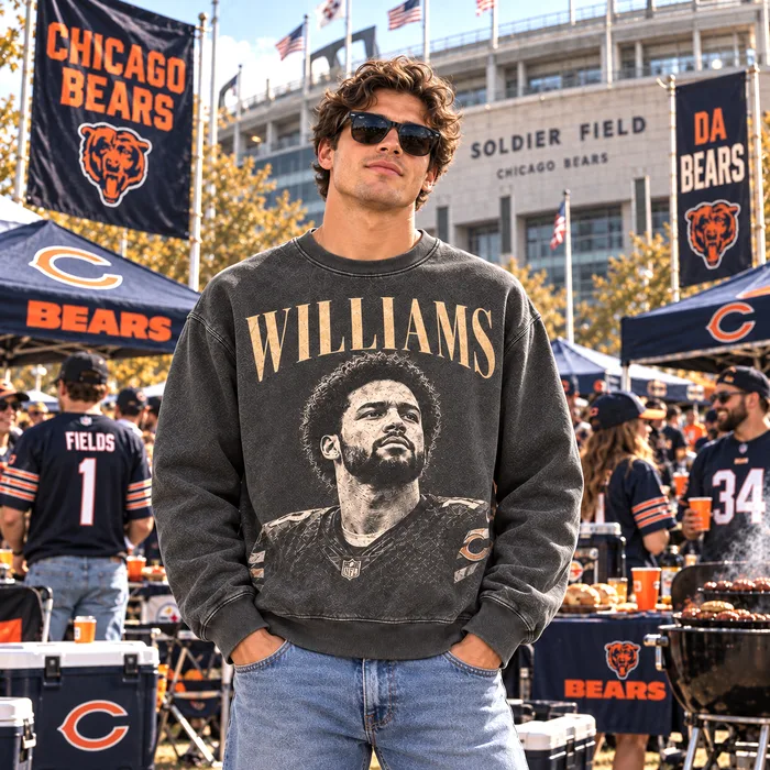 Caleb Williams Chicago Bears #18 Sweatshirt, Heisman Winner Quarterback Retro Art, Soldier Field NFC North Style
